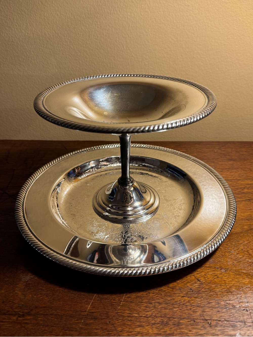 Vintage Rogers Silver-Plated 2-Tier Serving Tray & Dessert Stand Set